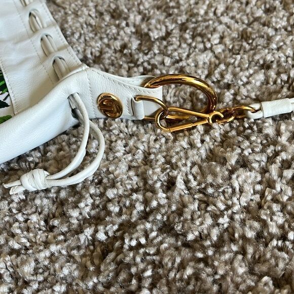 VintageGucci Flora Bucket - Picture 11 of 15